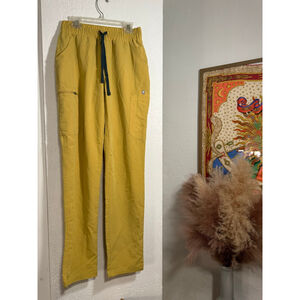 Preowned, FIGS Women's Yola Skinny Scrub Pants, Light Gold,XS/Tall